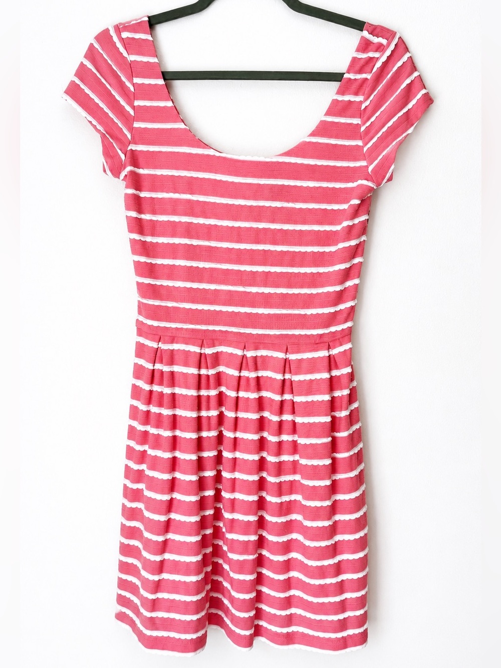 AQUA Pink & White Striped Fit & Flare Summer Mini Dress Textured Knit Size M
